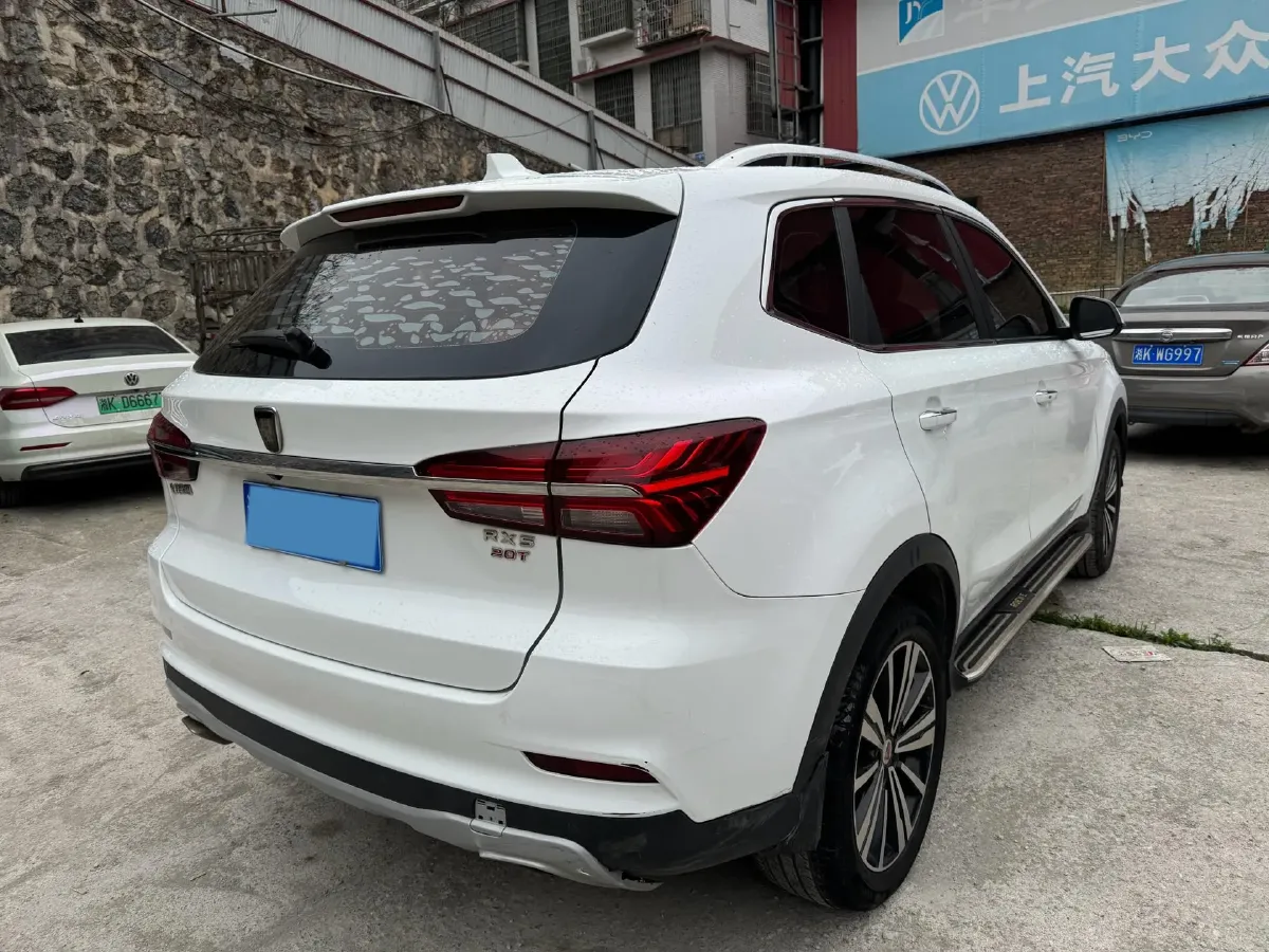 2019 Roewe i6 1.5T 169HP L4 7DCT,autocango,china used car exporter,china ev exporter,chinese used car exporter,chinese used ev exporter