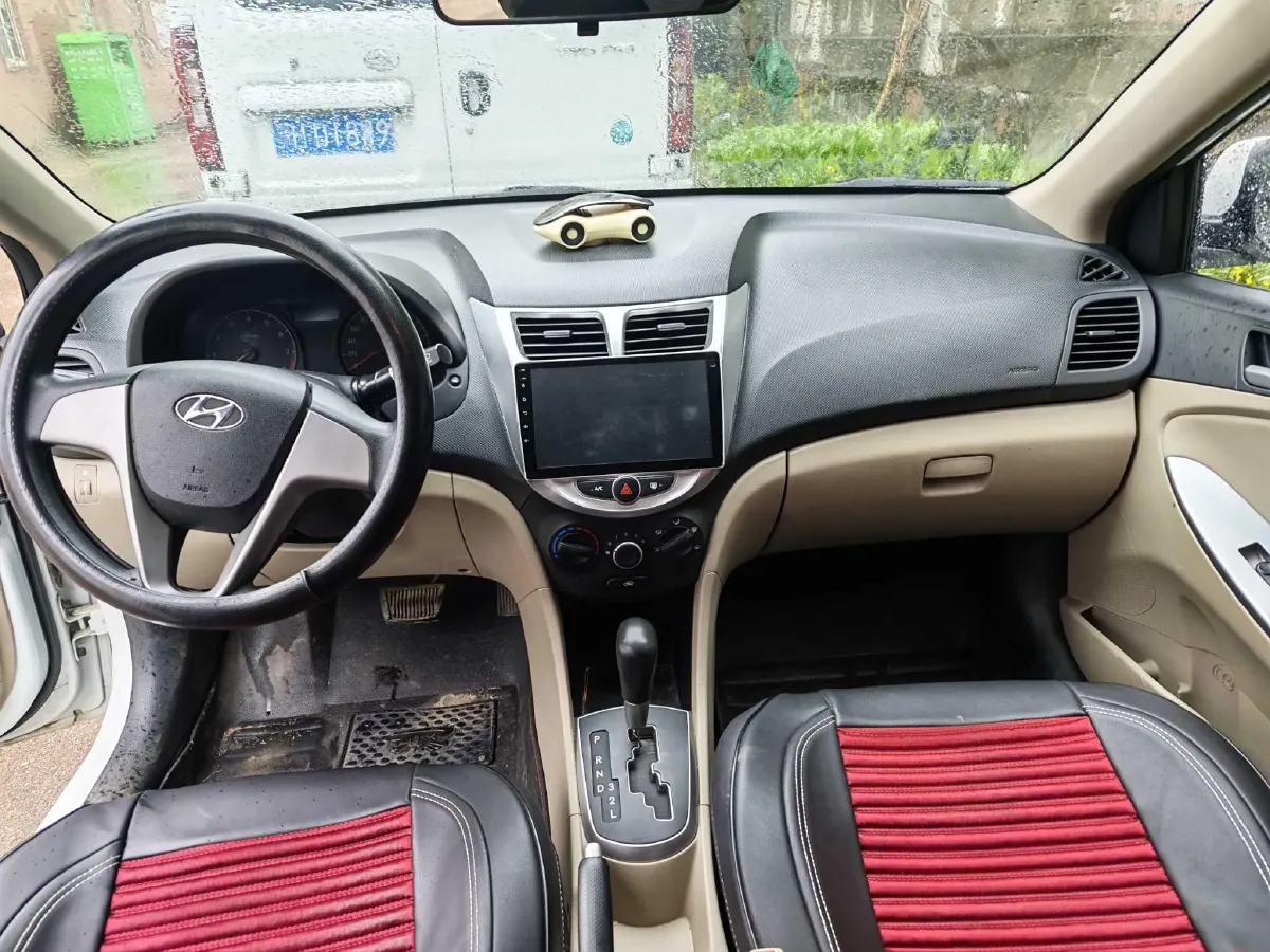 2014 Hyundai Reina 1.4L 107HP L4 4AT,autocango,china used car exporter,china ev exporter,chinese used car exporter,chinese used ev exporter