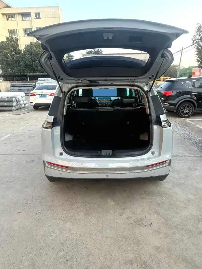 2023 GAC Trumpchi GS4 1.5T 177HP L4 6AT,autocango,china used car exporter,china ev exporter,chinese used car exporter,chinese used ev exporter