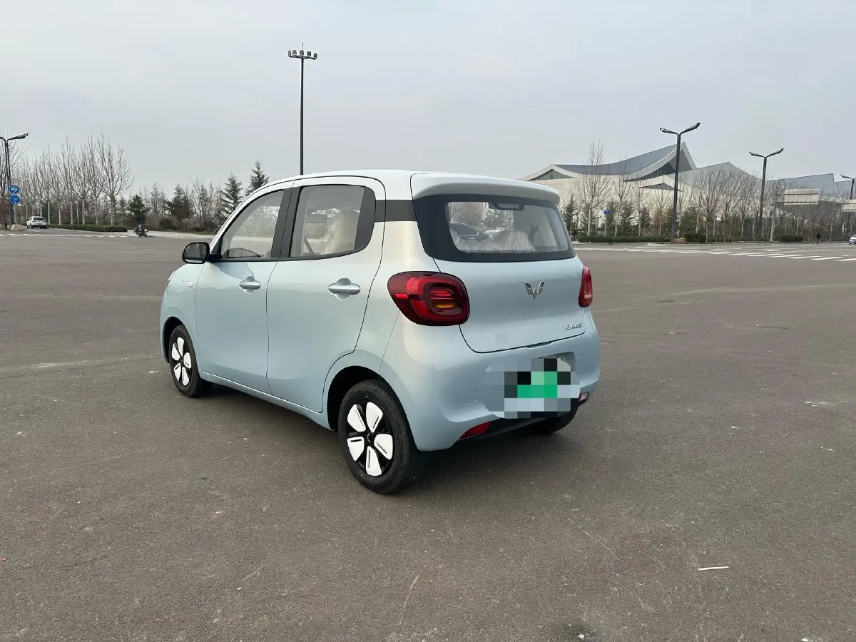 2025 WuLing HongGuang MINI EV BEV 16.2KWH,autocango,china used car exporter,china ev exporter,chinese used car exporter,chinese used ev exporter