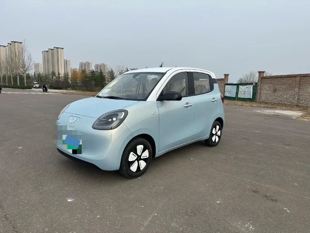2025 WuLing HongGuang MINI EV BEV 16.2KWH,autocango,china used car exporter,china ev exporter,chinese used car exporter,chinese used ev exporter