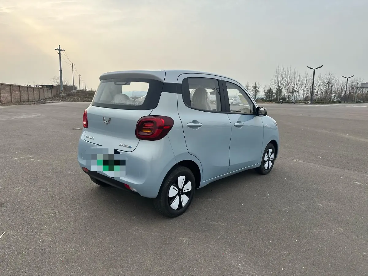 2025 WuLing HongGuang MINI EV BEV 16.2KWH,autocango,china used car exporter,china ev exporter,chinese used car exporter,chinese used ev exporter