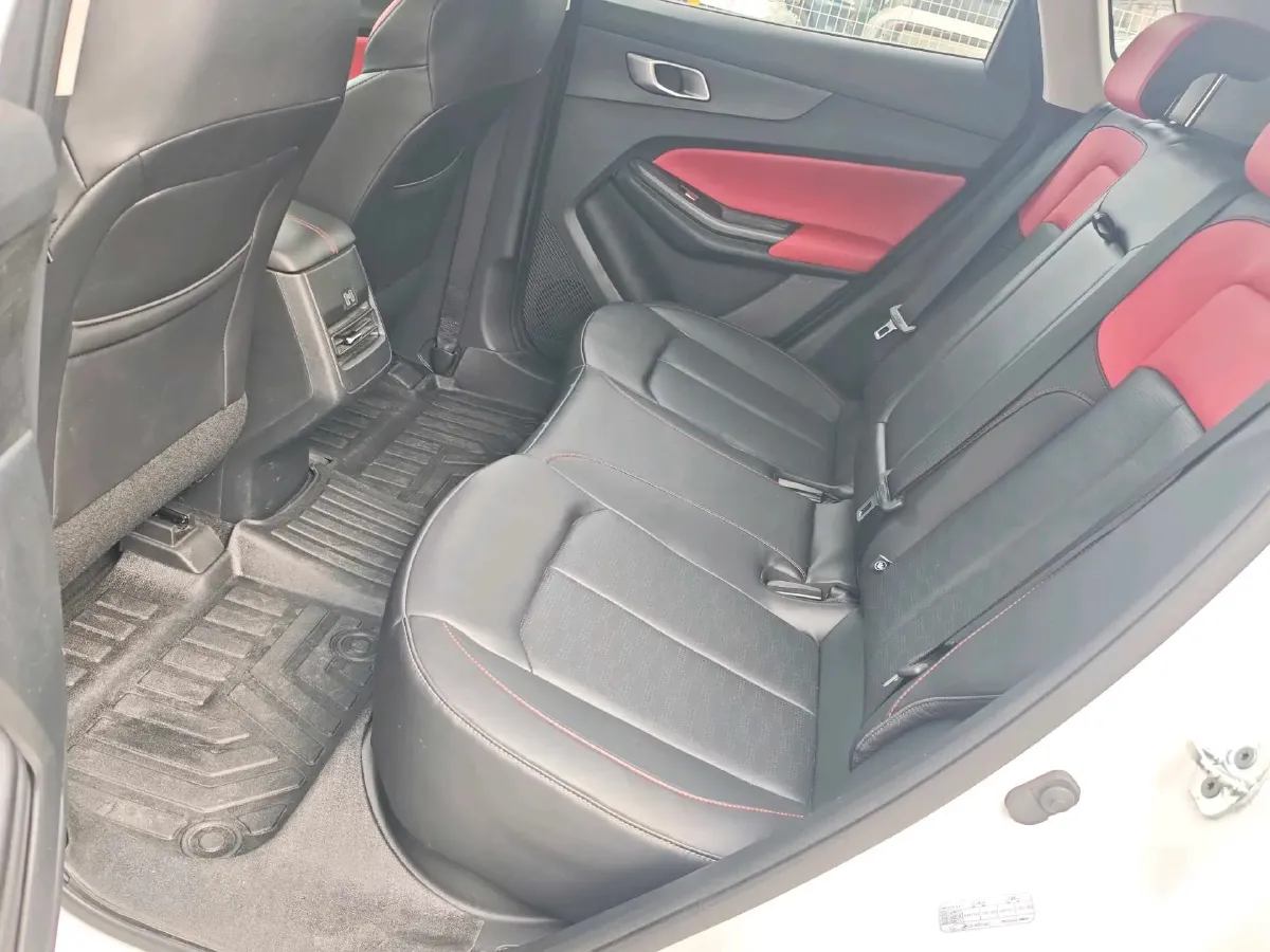 2022 ChangAn CS55 Plus 1.5T 180HP L4 7DCT,autocango,china used car exporter,china ev exporter,chinese used car exporter,chinese used ev exporter