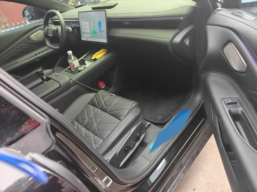 2025 LYNK&CO 10 EM-P 1.5T 163HP L4 3DHT PHEV,autocango,china used car exporter,china ev exporter,chinese used car exporter,chinese used ev exporter