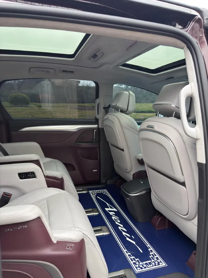 2022 Buick GL8 2.0T 237HP L4 9AT,autocango,china used car exporter,china ev exporter,chinese used car exporter,chinese used ev exporter