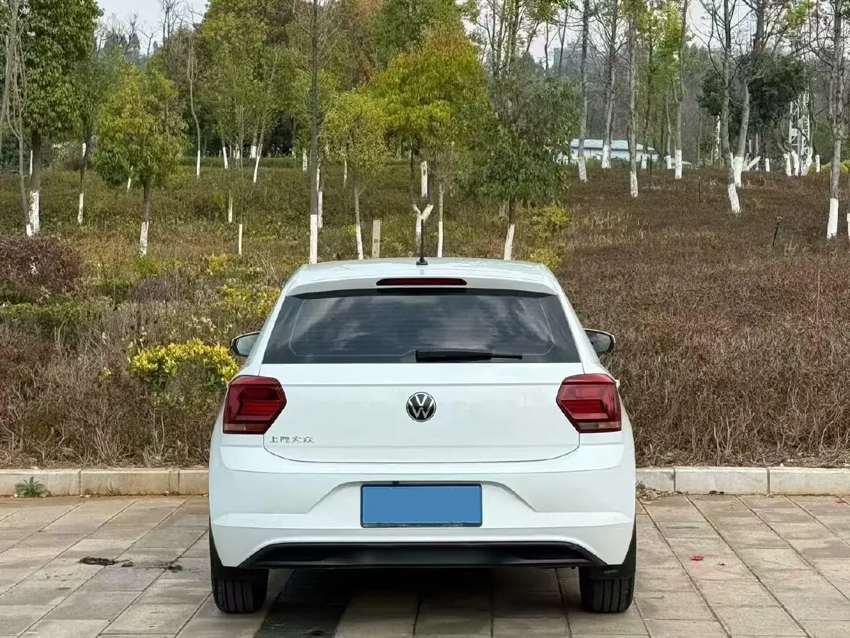 2023 Volkswagen Polo 1.5L 110HP L4 6AT,autocango,china used car exporter,china ev exporter,chinese used car exporter,chinese used ev exporter