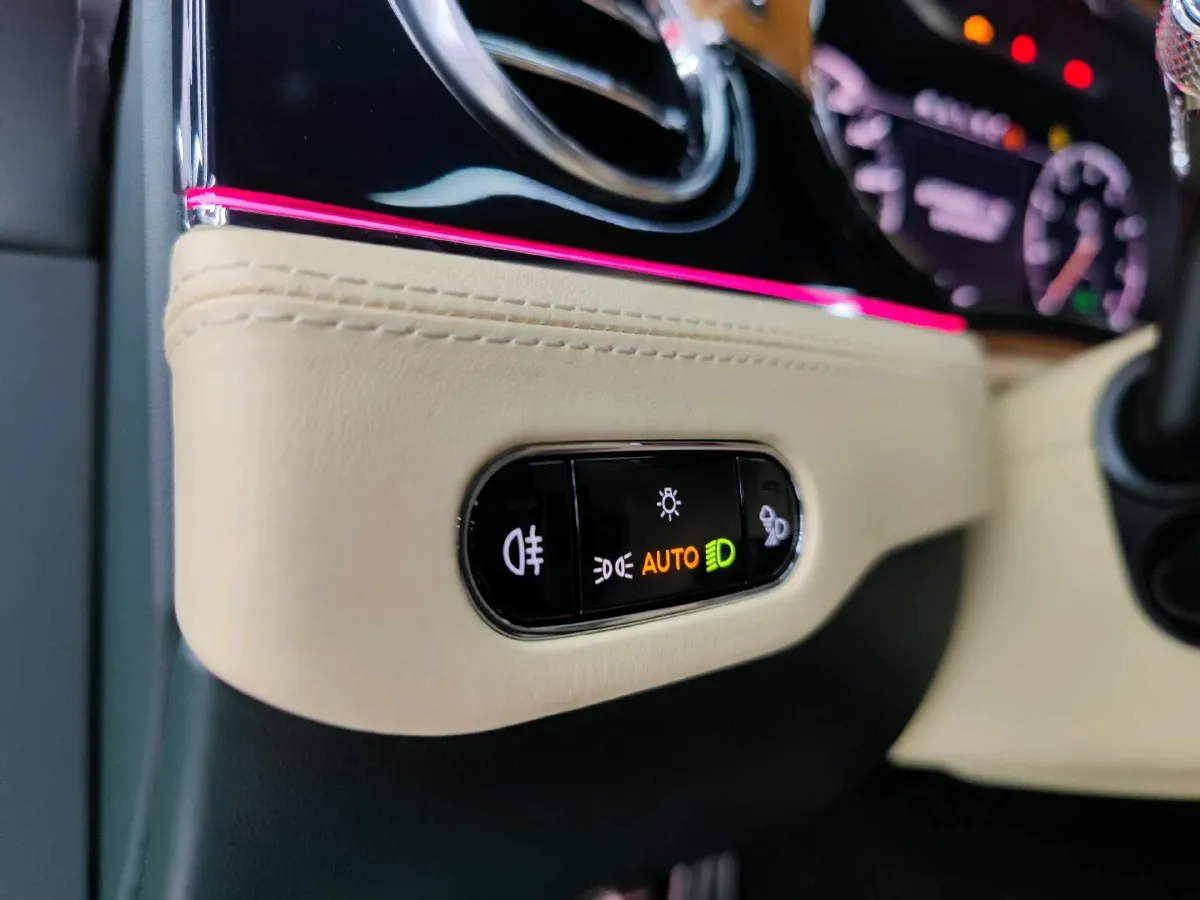 2018 Bentley Continental 6.0T 635HP W12 8DCT,autocango,china used car exporter,china ev exporter,chinese used car exporter,chinese used ev exporter