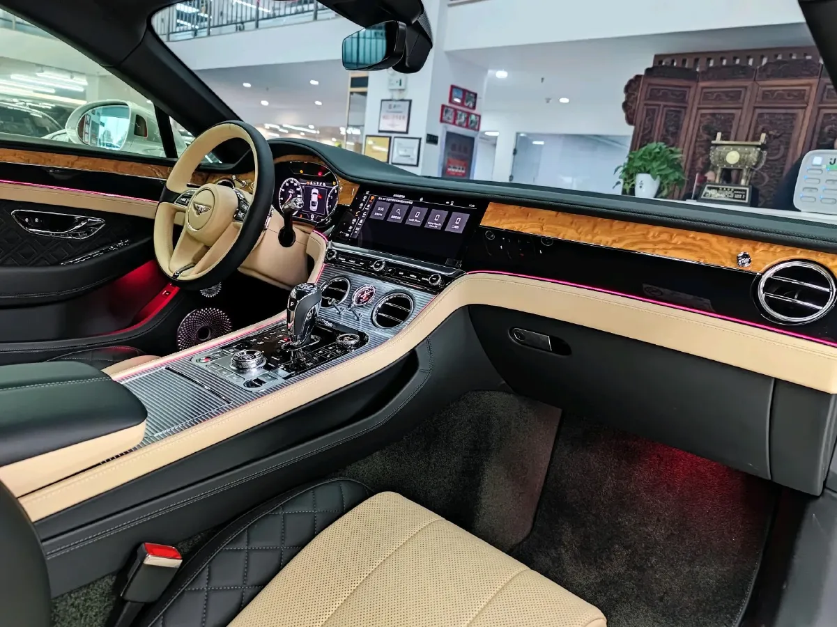 2018 Bentley Continental 6.0T 635HP W12 8DCT,autocango,china used car exporter,china ev exporter,chinese used car exporter,chinese used ev exporter