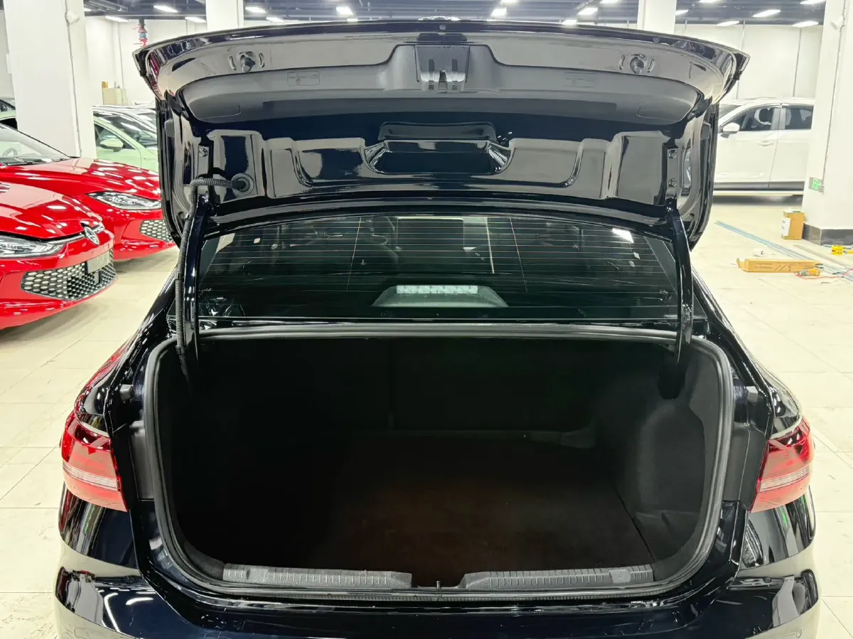 2023 Volkswagen Lavida 1.4T 150HP L4 7DCT,autocango,china used car exporter,china ev exporter,chinese used car exporter,chinese used ev exporter