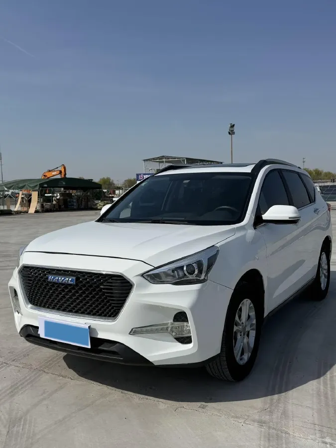 2018 Haval M6 1.5T 150HP L4 7DCT,autocango,china used car exporter,china ev exporter,chinese used car exporter,chinese used ev exporter
