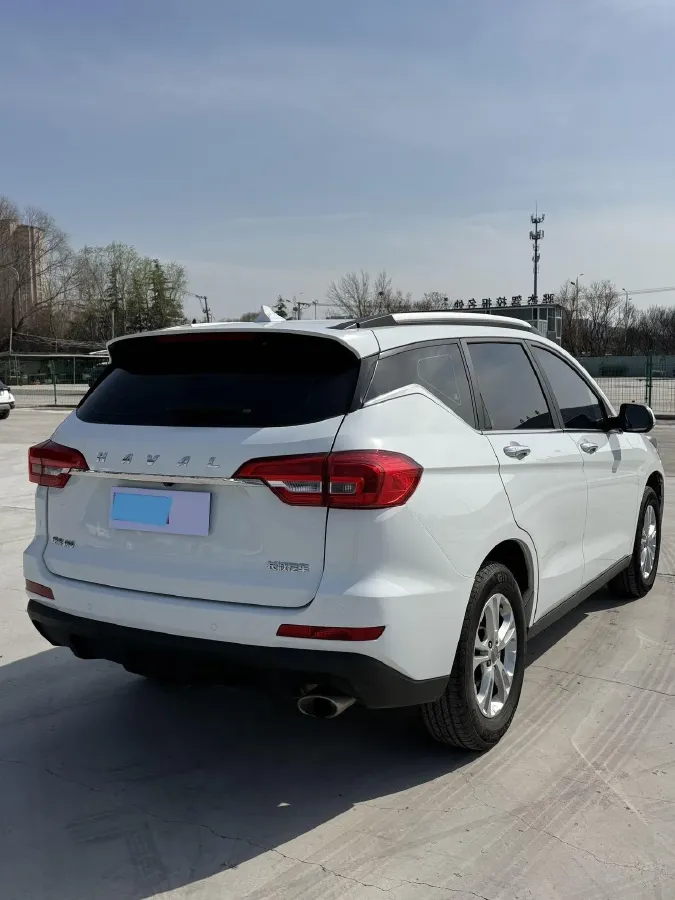2018 Haval M6 1.5T 150HP L4 7DCT,autocango,china used car exporter,china ev exporter,chinese used car exporter,chinese used ev exporter