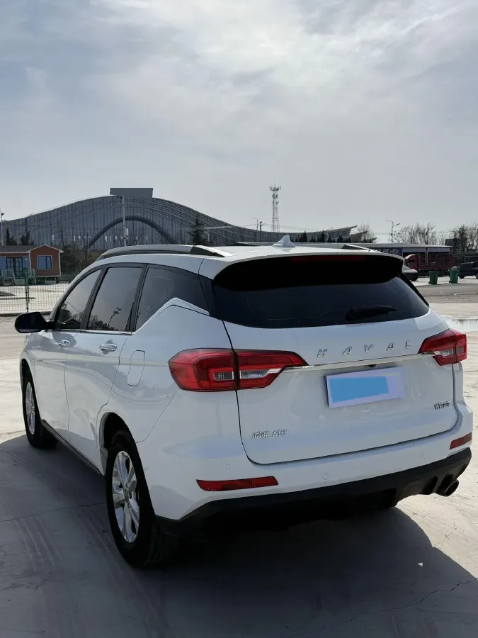 2018 Haval M6 1.5T 150HP L4 7DCT,autocango,china used car exporter,china ev exporter,chinese used car exporter,chinese used ev exporter