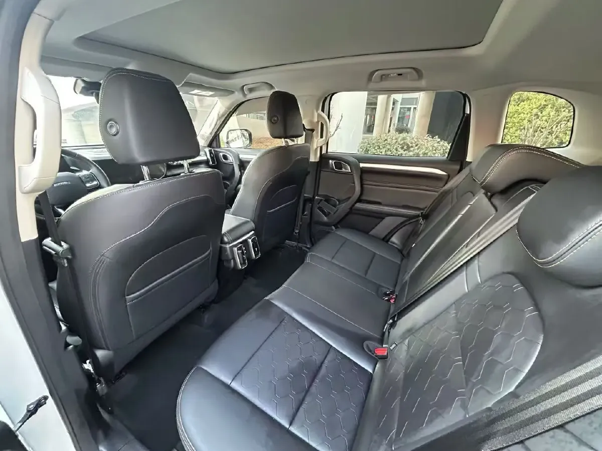 2022 Haval Dargo 1.5T 184HP L4 7DCT,autocango,china used car exporter,china ev exporter,chinese used car exporter,chinese used ev exporter