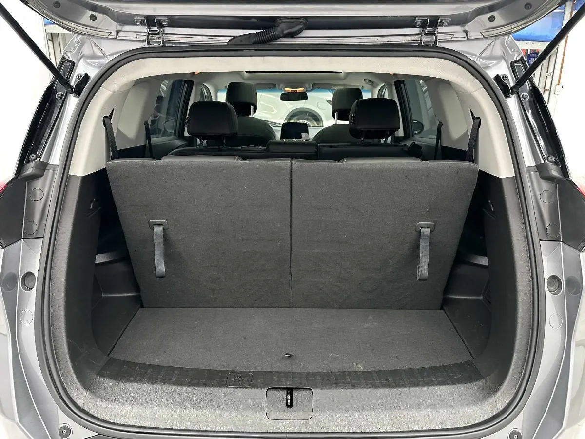 2020 Chevrolet Orlando 1.3T 163HP L3 6AT,autocango,china used car exporter,china ev exporter,chinese used car exporter,chinese used ev exporter