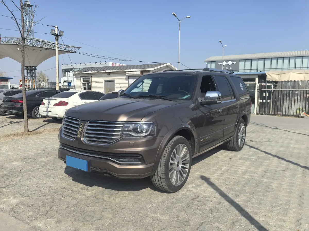 2017 Lincoln Navigator 3.5T 355HP V6 6AT,autocango,china used car exporter,china ev exporter,chinese used car exporter,chinese used ev exporter