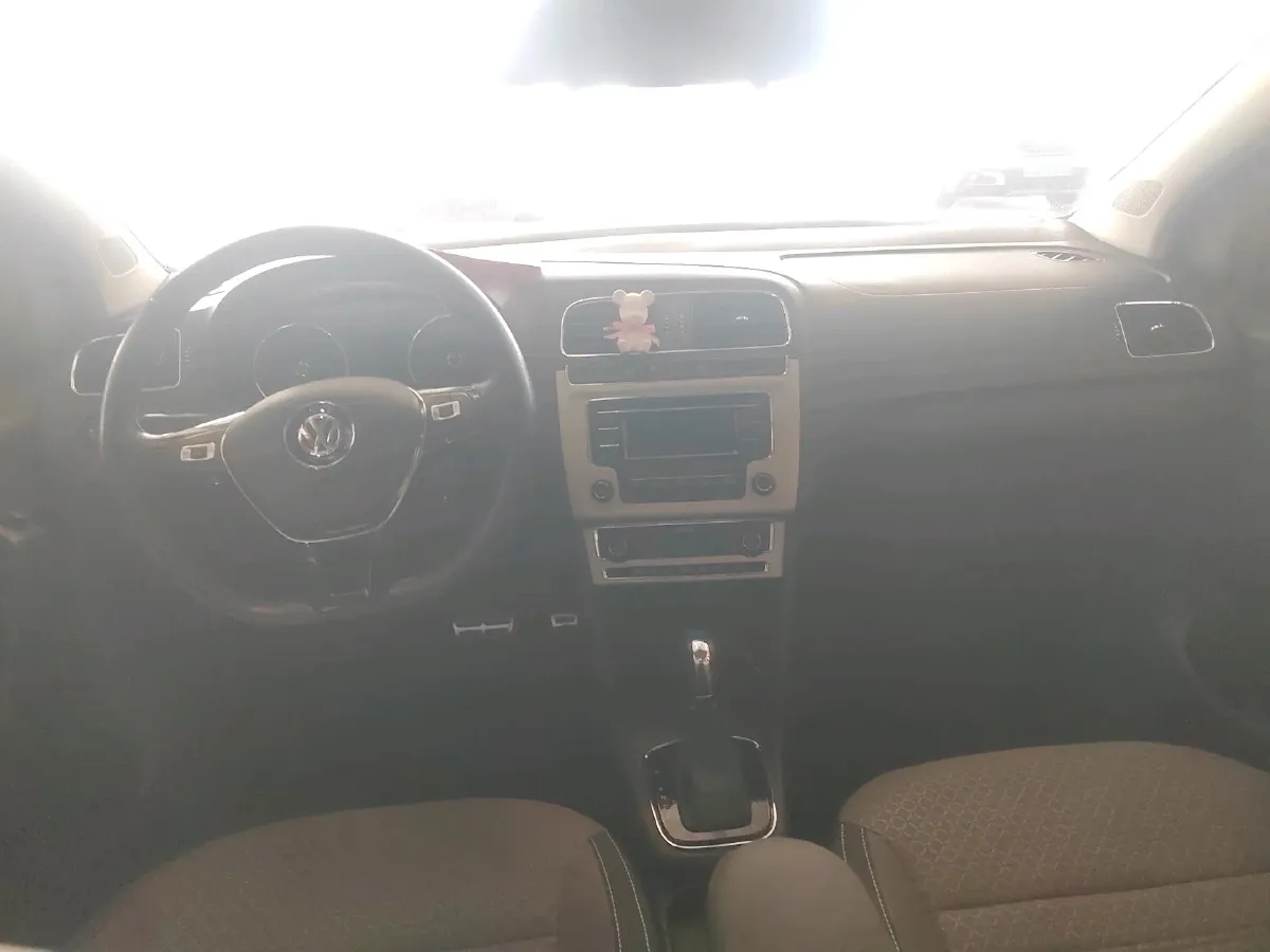 2016 Volkswagen Polo 1.6L 110HP L4 6AT,autocango,china used car exporter,china ev exporter,chinese used car exporter,chinese used ev exporter