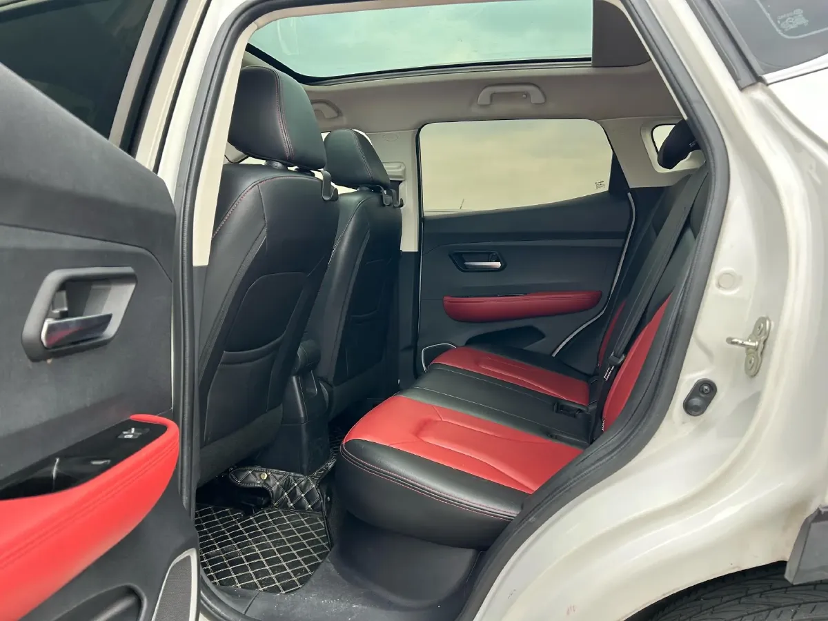 2018 Haval H2s 1.5T 150HP L4 7DCT,autocango,china used car exporter,china ev exporter,chinese used car exporter,chinese used ev exporter