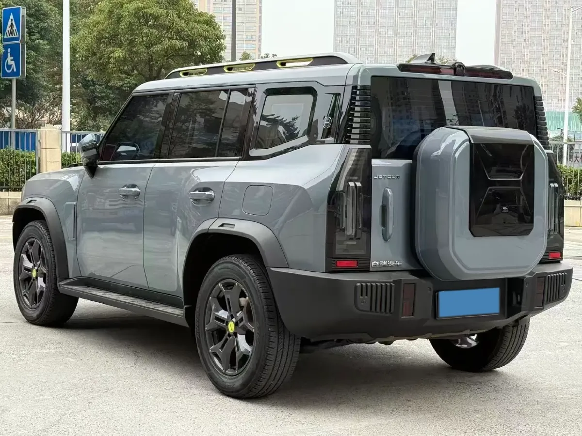 2023 Jetour Traveller 2.0T 254HP L4 7DCT,autocango,china used car exporter,china ev exporter,chinese used car exporter,chinese used ev exporter