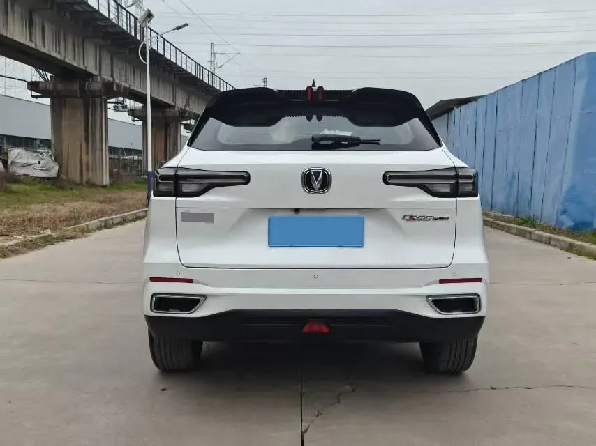 2022 ChangAn CS55 Plus 1.5T 180HP L4 7DCT,autocango,china used car exporter,china ev exporter,chinese used car exporter,chinese used ev exporter