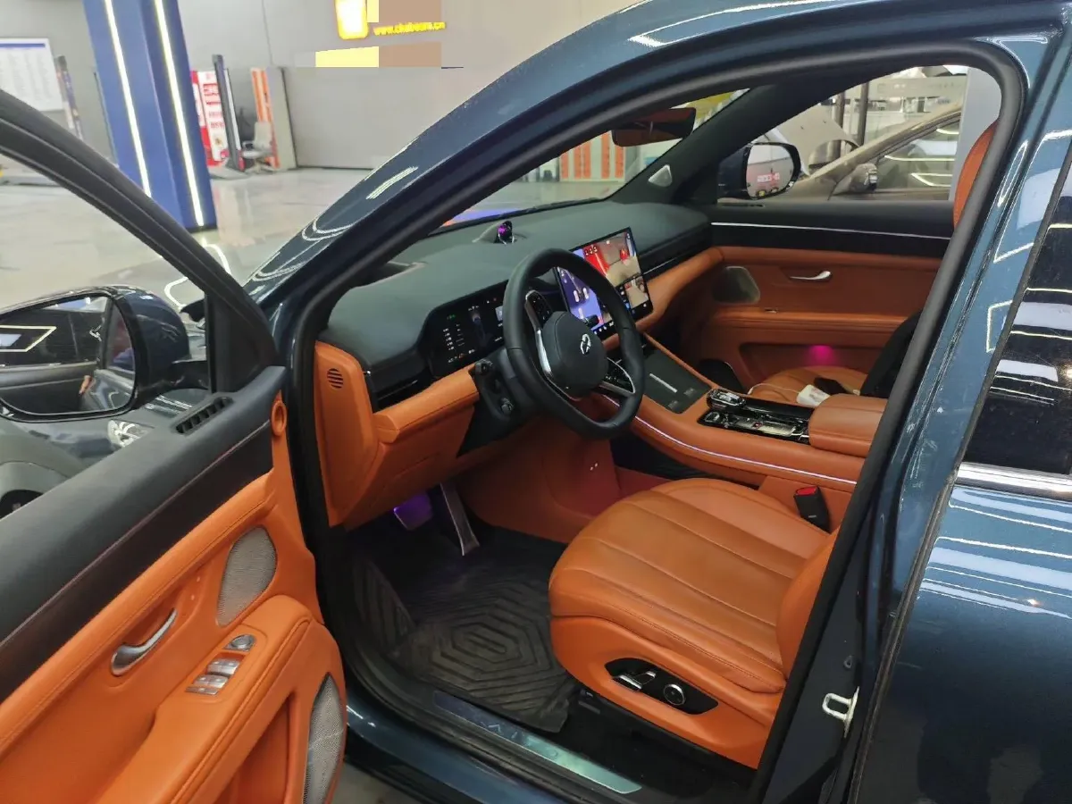 2024 AITO AITO M7 1.5T 152HP L4 REEV 42KWH,autocango,china used car exporter,china ev exporter,chinese used car exporter,chinese used ev exporter