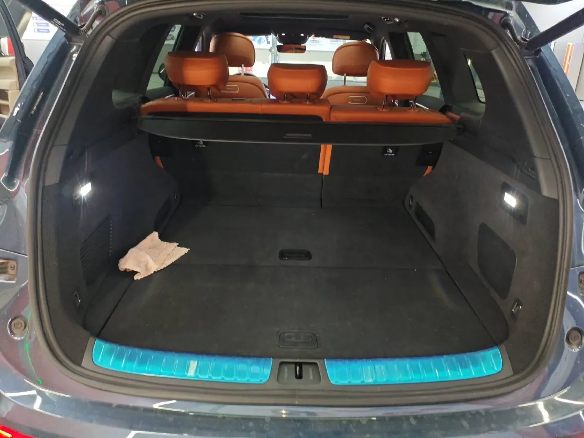 2024 AITO AITO M7 1.5T 152HP L4 REEV 42KWH,autocango,china used car exporter,china ev exporter,chinese used car exporter,chinese used ev exporter