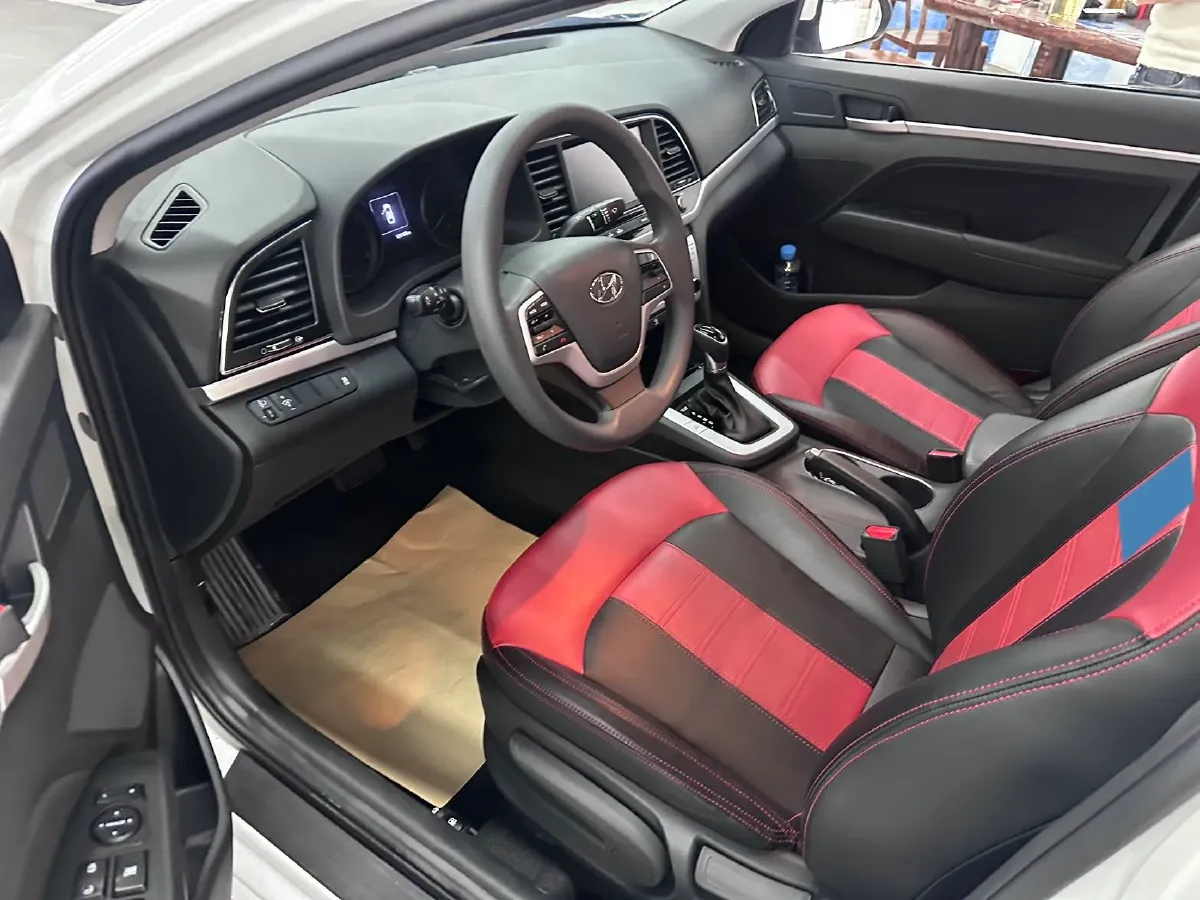 2016 Hyundai Elantra 1.6L 130HP L4 6AT,autocango,china used car exporter,china ev exporter,chinese used car exporter,chinese used ev exporter