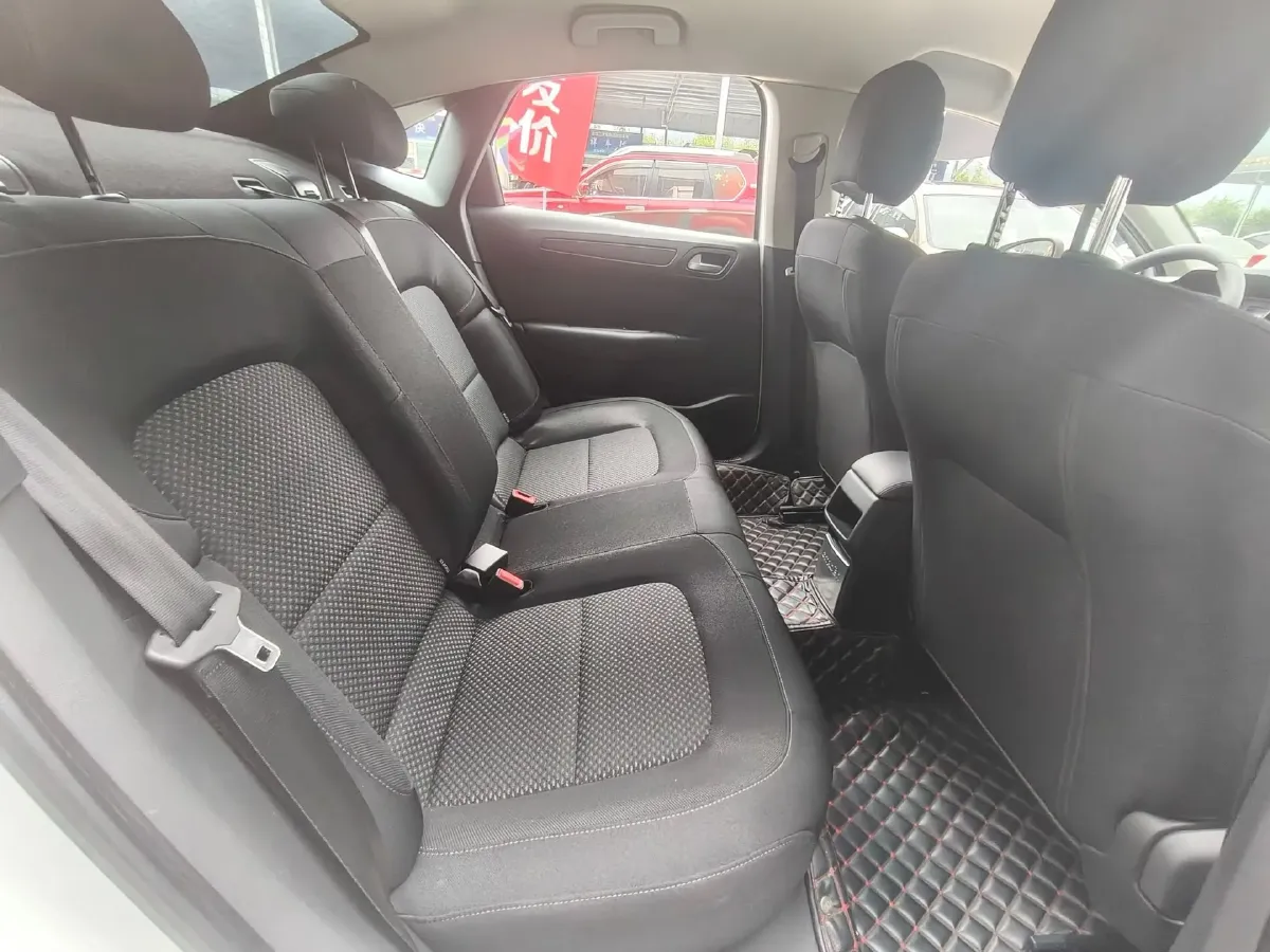 2018 Citroen C4 C-Quatre 1.6L 117HP L4 5MT,autocango,china used car exporter,china ev exporter,chinese used car exporter,chinese used ev exporter