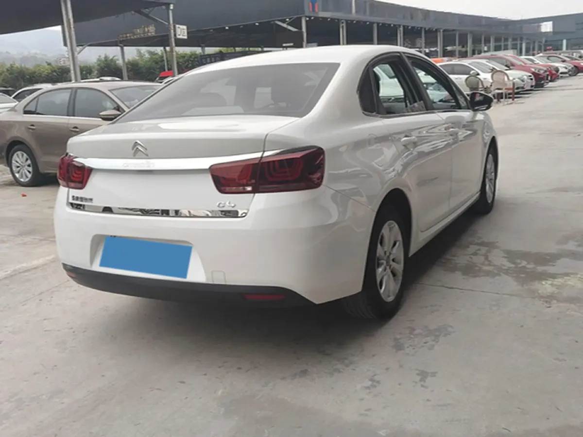 2018 Citroen C4 C-Quatre 1.6L 117HP L4 5MT,autocango,china used car exporter,china ev exporter,chinese used car exporter,chinese used ev exporter