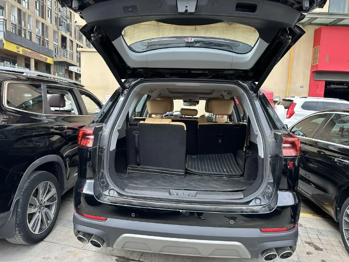 2024 Chery Tiggo 8 PRO 2.0T 254HP L4 7DCT,autocango,china used car exporter,china ev exporter,chinese used car exporter,chinese used ev exporter