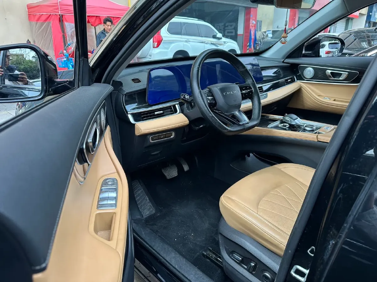 2024 Chery Tiggo 8 PRO 2.0T 254HP L4 7DCT,autocango,china used car exporter,china ev exporter,chinese used car exporter,chinese used ev exporter