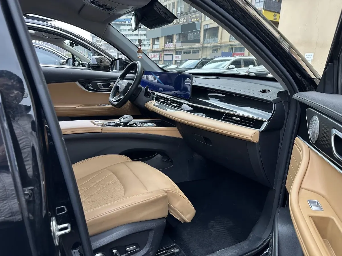 2024 Chery Tiggo 8 PRO 2.0T 254HP L4 7DCT,autocango,china used car exporter,china ev exporter,chinese used car exporter,chinese used ev exporter