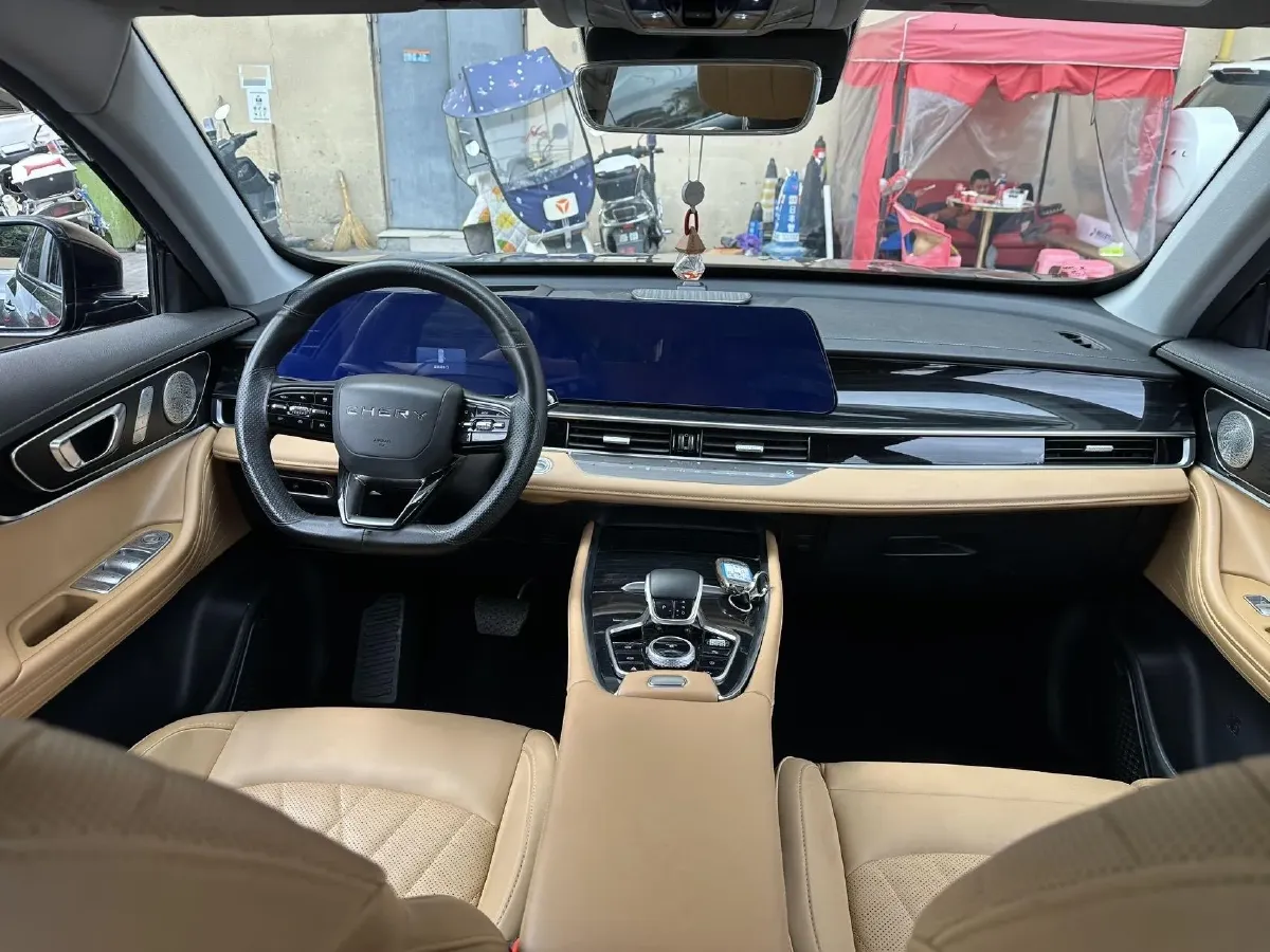 2024 Chery Tiggo 8 PRO 2.0T 254HP L4 7DCT,autocango,china used car exporter,china ev exporter,chinese used car exporter,chinese used ev exporter