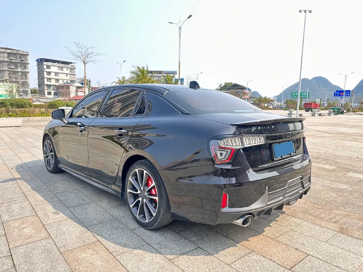 2018 Toyota C-HR 2.0L 171HP L4 CVT,autocango,china used car exporter,china ev exporter,chinese used car exporter,chinese used ev exporter