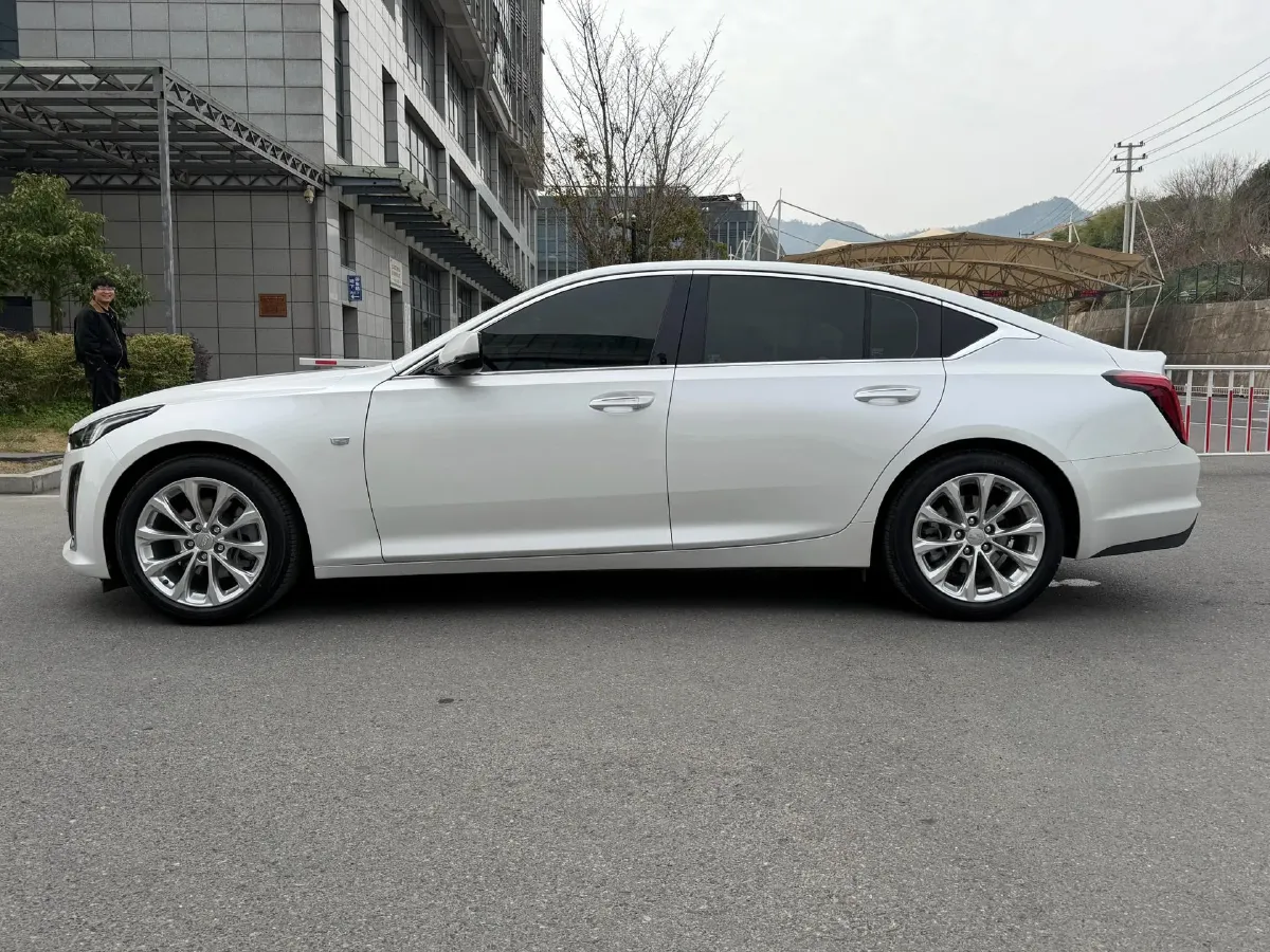 2023 Cadillac CT5 2.0T 237HP L4 10AT,autocango,china used car exporter,china ev exporter,chinese used car exporter,chinese used ev exporter