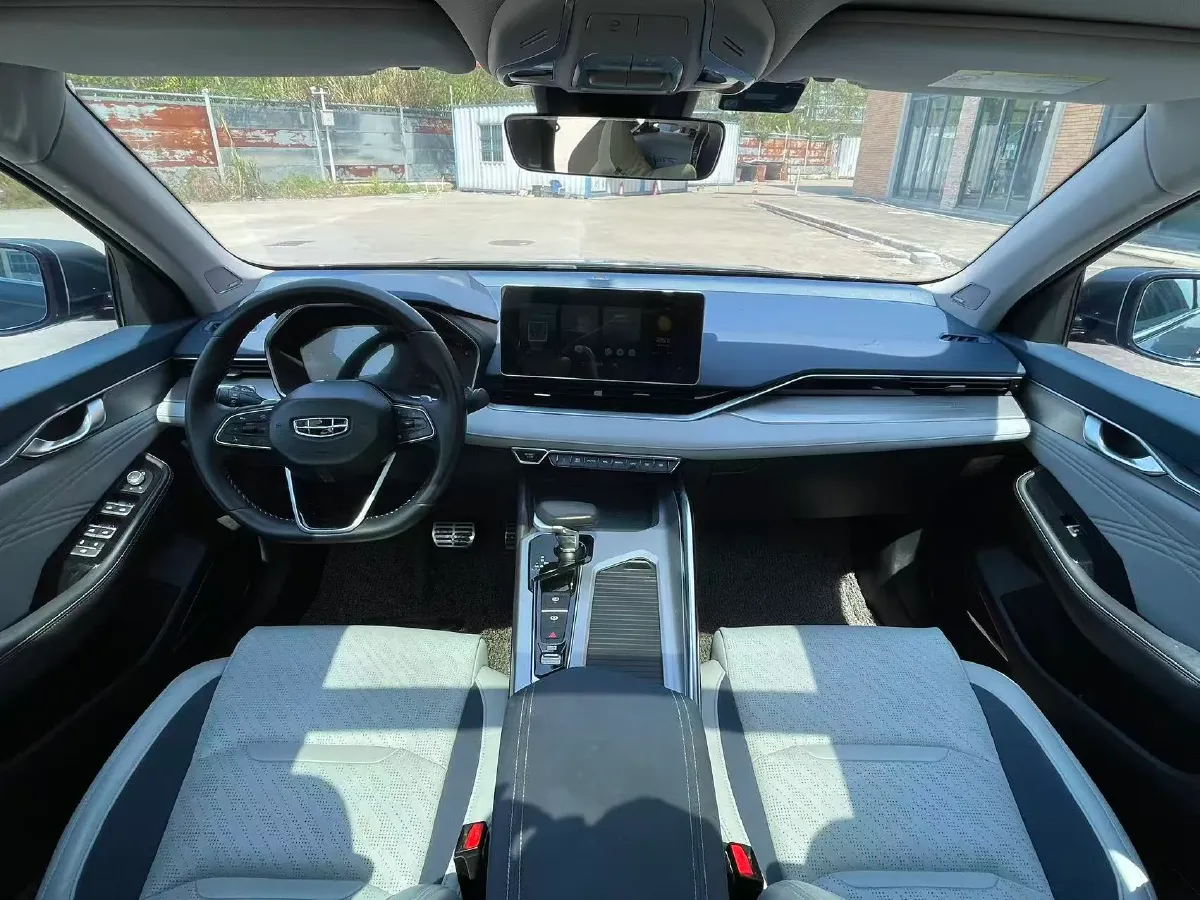 2021 Geely Preface 2.0T 190HP L4 7DCT,autocango,china used car exporter,china ev exporter,chinese used car exporter,chinese used ev exporter