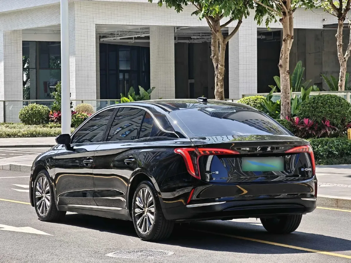 2022 HongQi E-QM5 BEV 54KWH,autocango,china used car exporter,china ev exporter,chinese used car exporter,chinese used ev exporter