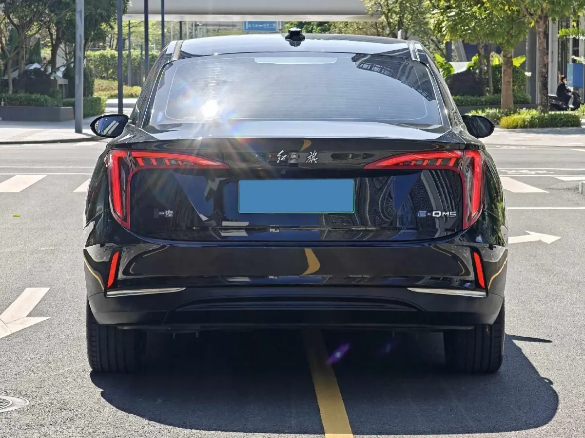 2022 HongQi E-QM5 BEV 54KWH,autocango,china used car exporter,china ev exporter,chinese used car exporter,chinese used ev exporter