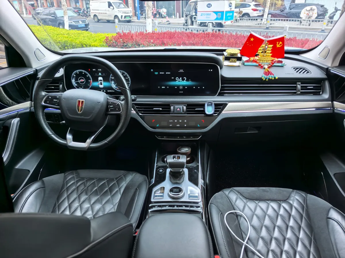 2019 HongQi HS5 2.0T 224HP L4 6AT,autocango,china used car exporter,china ev exporter,chinese used car exporter,chinese used ev exporter
