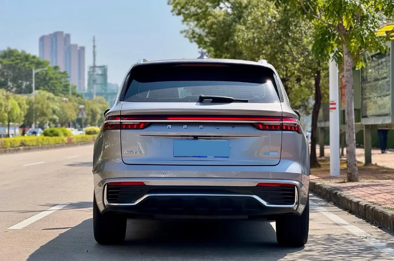 2021 Geely Monjaro 2.0T 218HP L4 7DCT,autocango,china used car exporter,china ev exporter,chinese used car exporter,chinese used ev exporter