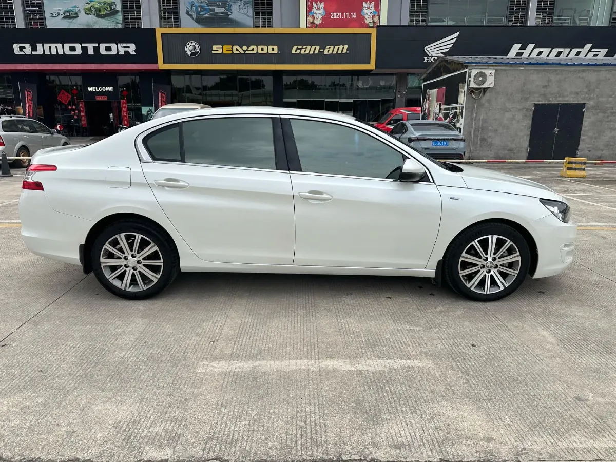 2018 Peugeot 408 1.6T 167HP L4 6AT,autocango,china used car exporter,china ev exporter,chinese used car exporter,chinese used ev exporter