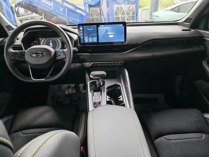 2023 Geely Preface 2.0T 190HP L4 7DCT,autocango,china used car exporter,china ev exporter,chinese used car exporter,chinese used ev exporter