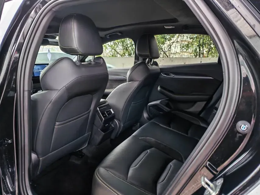 2023 Geely Preface 2.0T 190HP L4 7DCT,autocango,china used car exporter,china ev exporter,chinese used car exporter,chinese used ev exporter