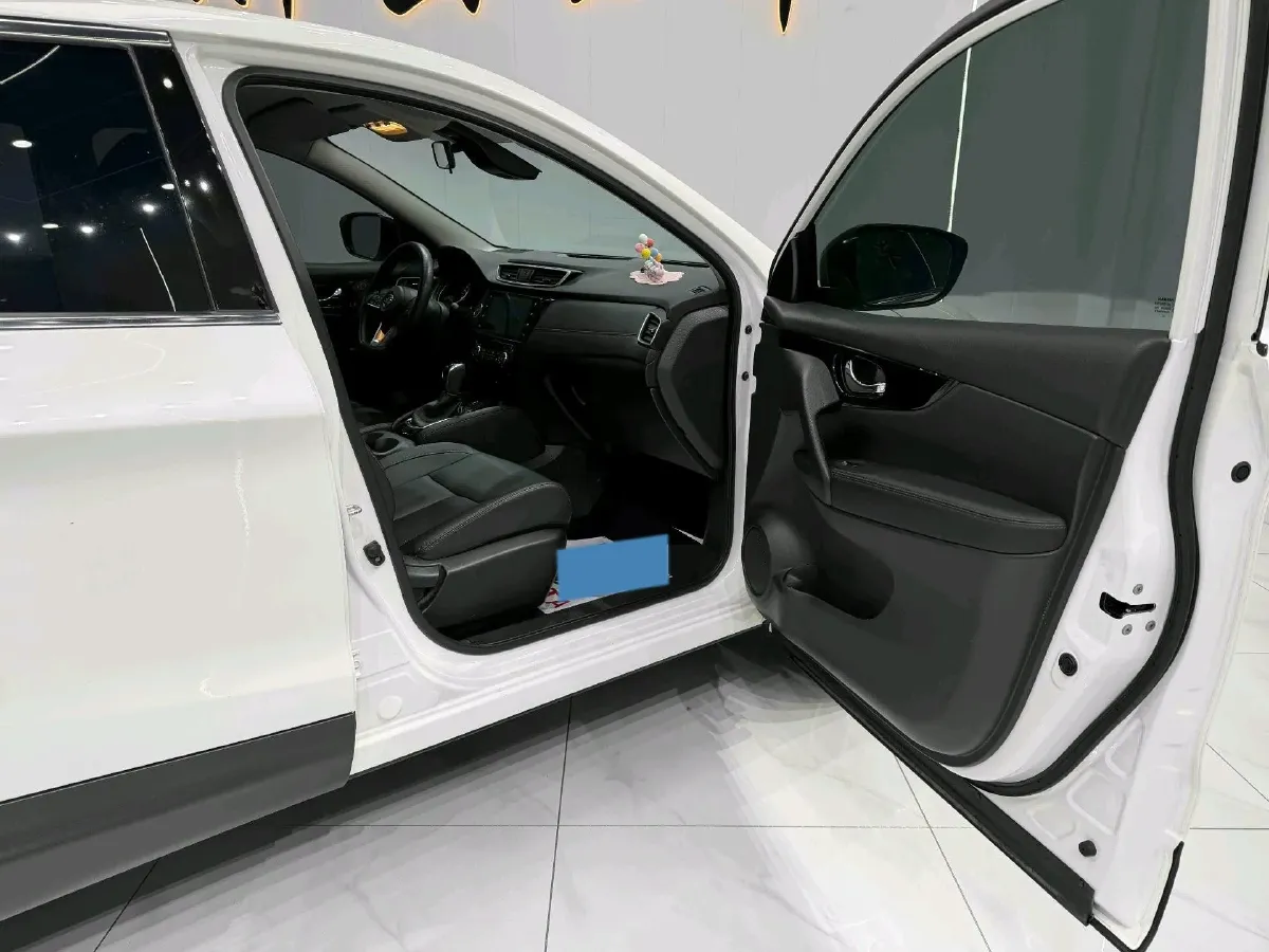 2022 Nissan Qashqai 2.0L 151HP L4 CVT,autocango,china used car exporter,china ev exporter,chinese used car exporter,chinese used ev exporter