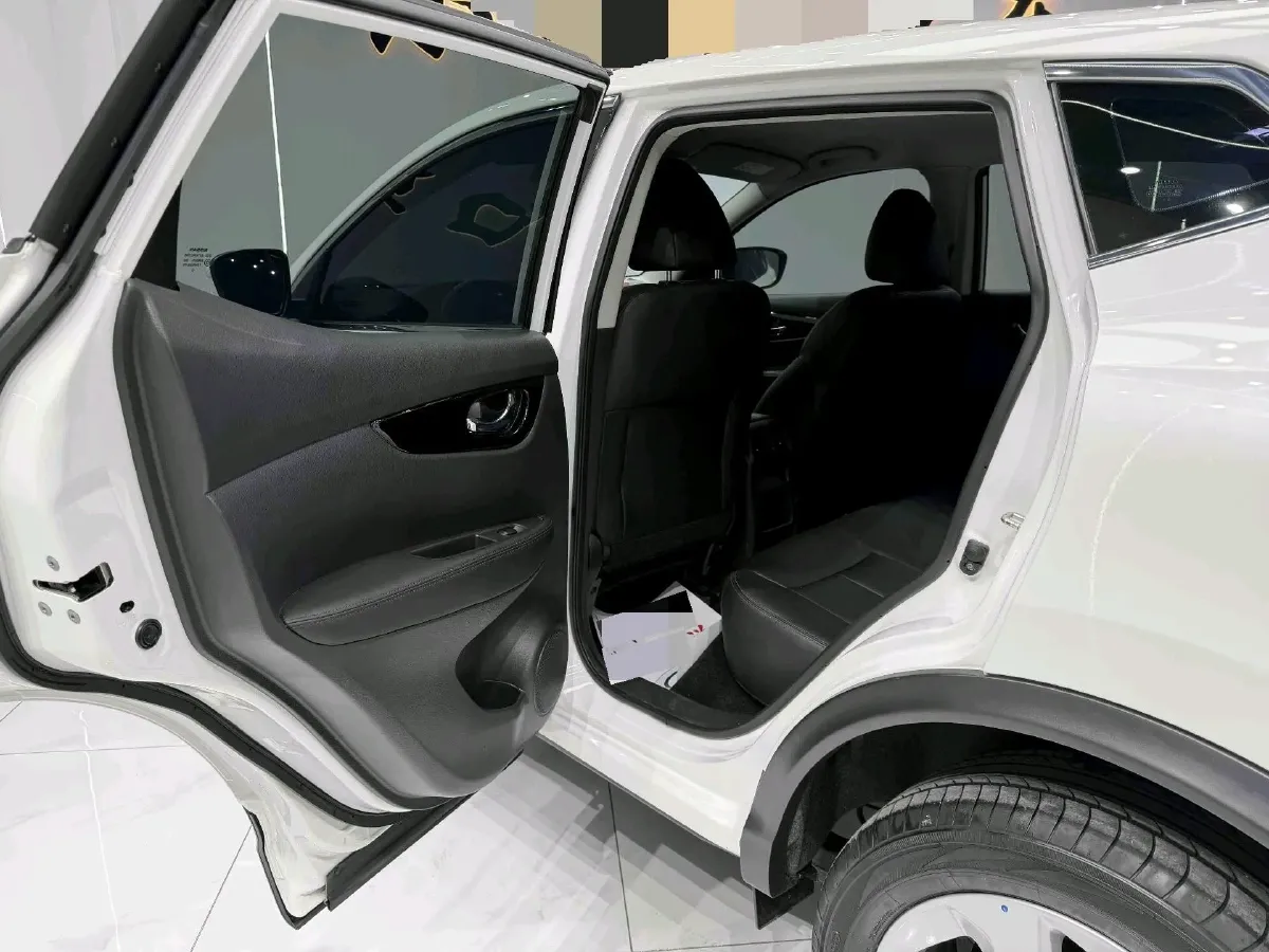 2022 Nissan Qashqai 2.0L 151HP L4 CVT,autocango,china used car exporter,china ev exporter,chinese used car exporter,chinese used ev exporter