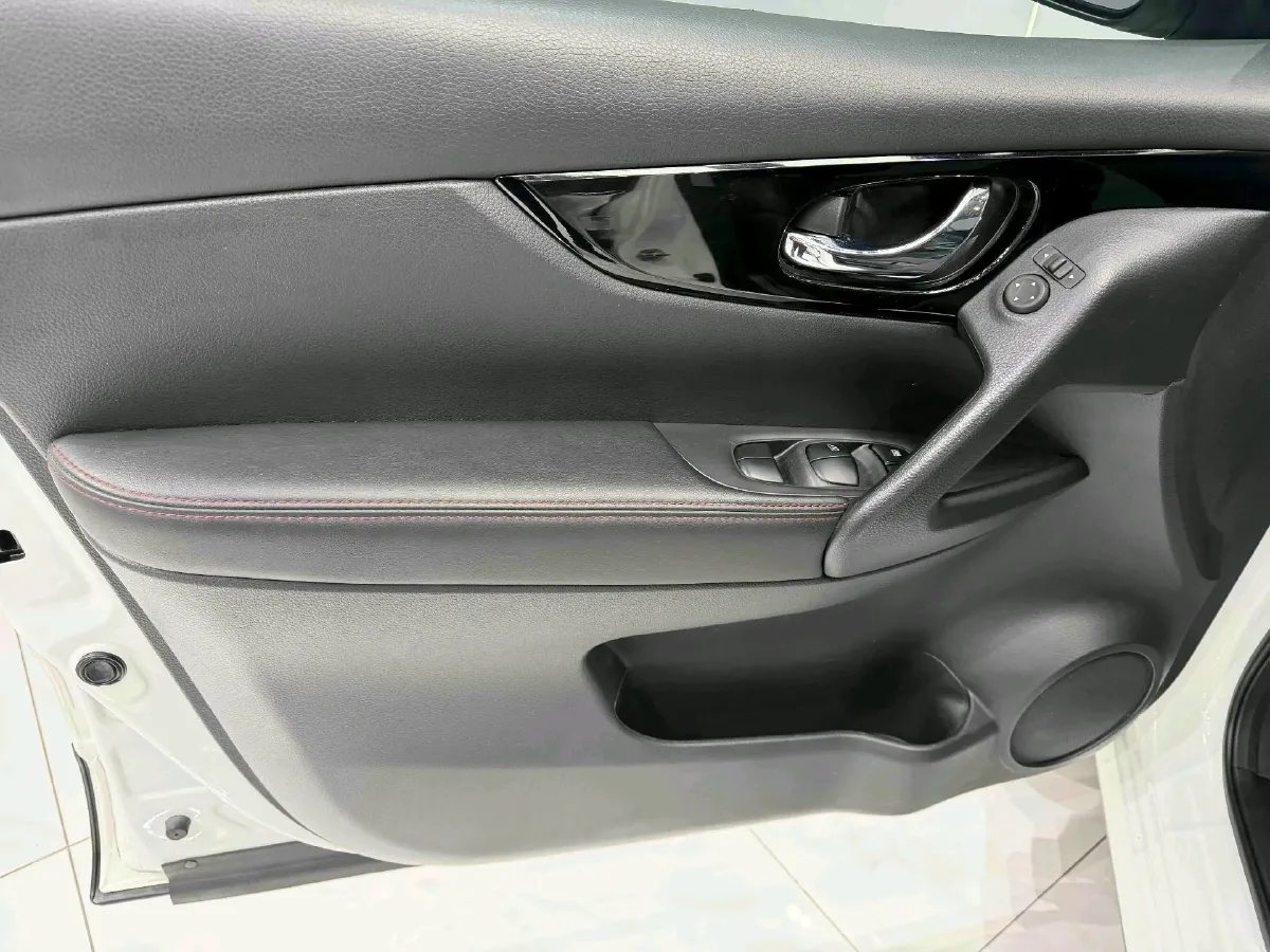 2022 Nissan Qashqai 2.0L 151HP L4 CVT,autocango,china used car exporter,china ev exporter,chinese used car exporter,chinese used ev exporter