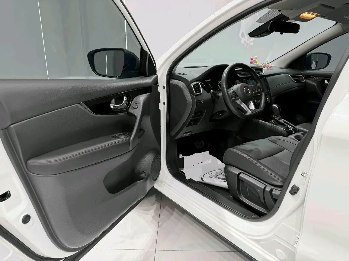 2022 Nissan Qashqai 2.0L 151HP L4 CVT,autocango,china used car exporter,china ev exporter,chinese used car exporter,chinese used ev exporter