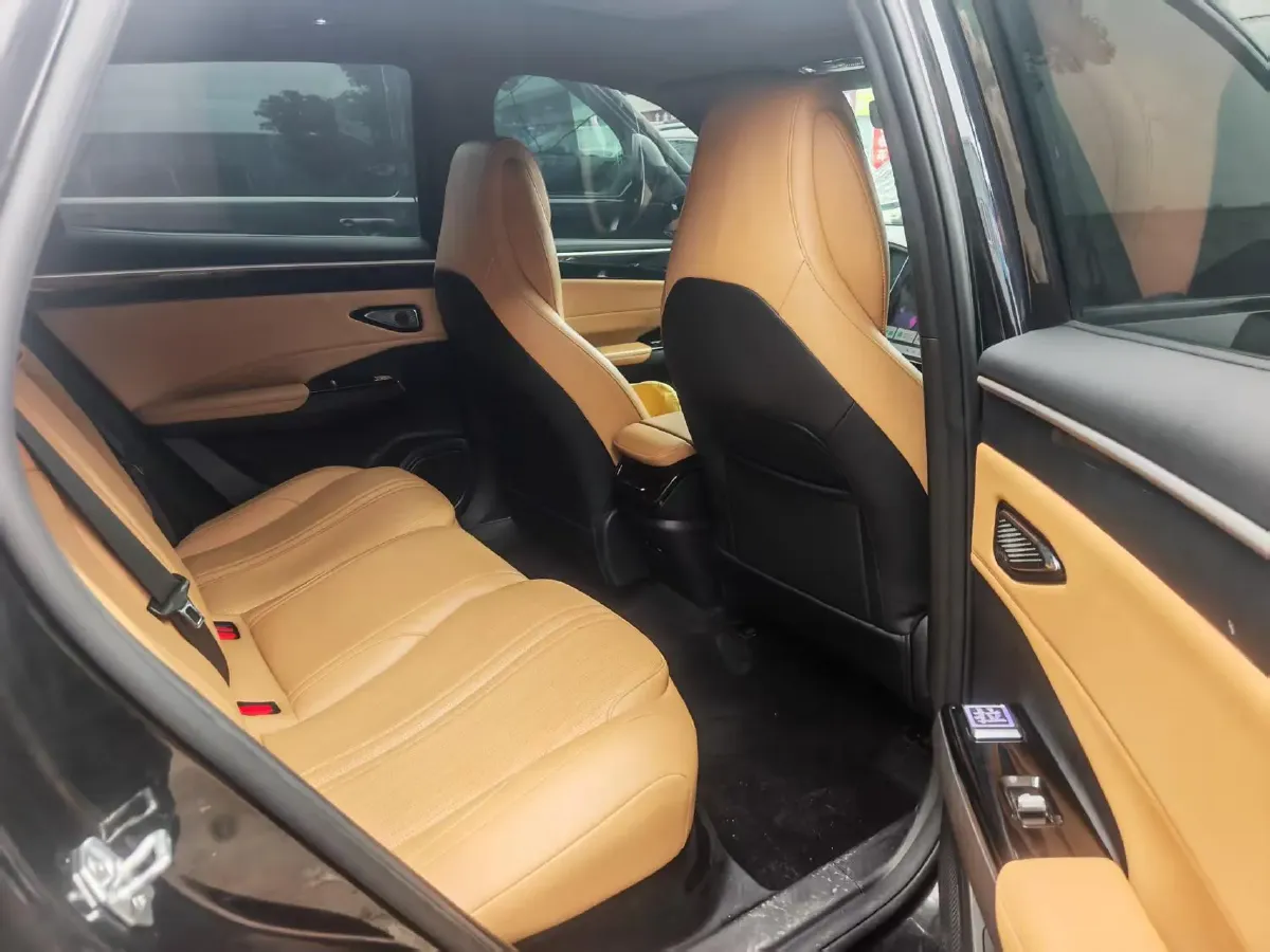 2023 Geely Galaxy L7 1.5T 163HP L4 3DHT PHEV 18.7KWH,autocango,china used car exporter,china ev exporter,chinese used car exporter,chinese used ev exporter