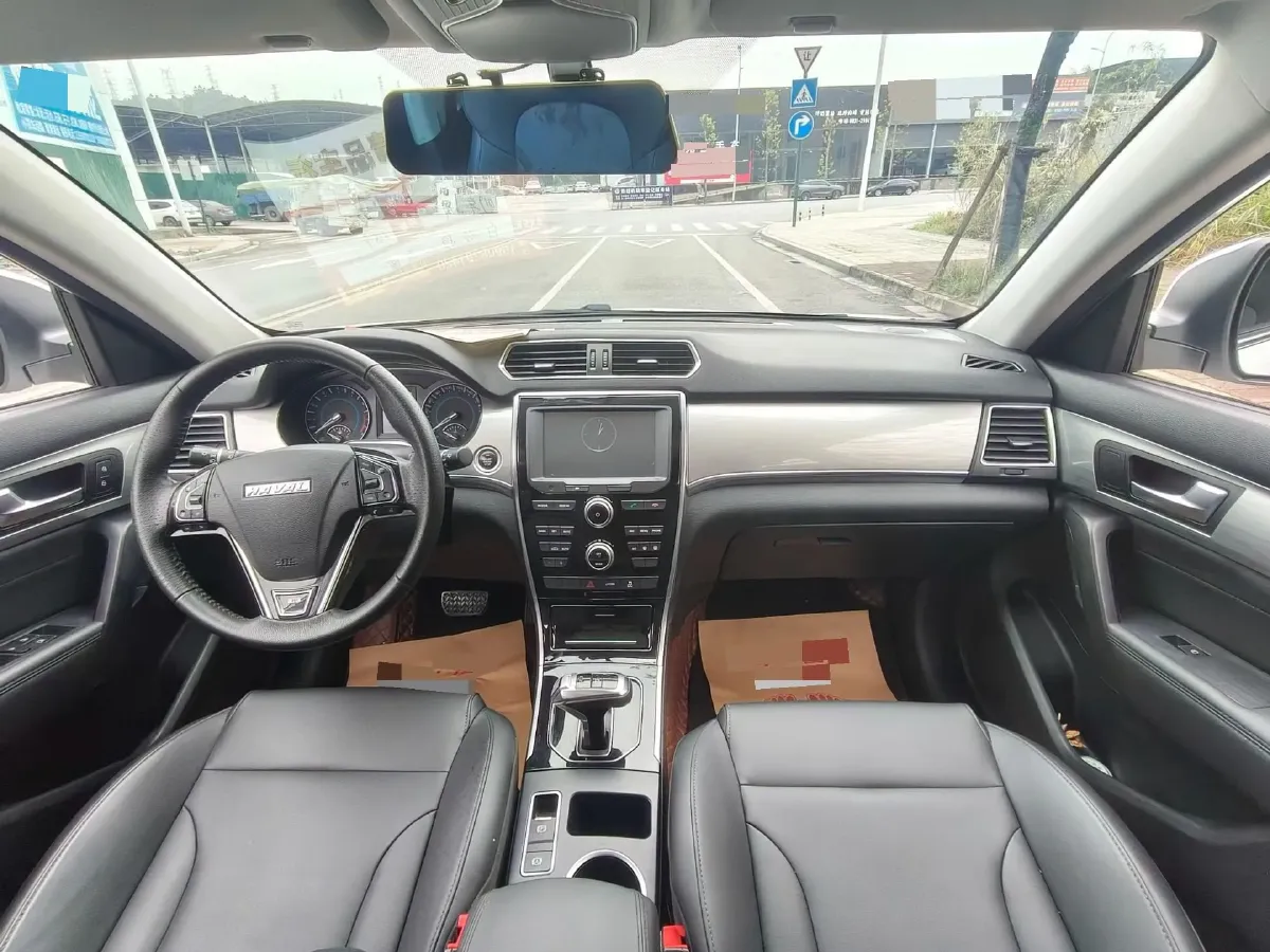 2018 Haval H2 1.5T 150HP L4 7DCT,autocango,china used car exporter,china ev exporter,chinese used car exporter,chinese used ev exporter