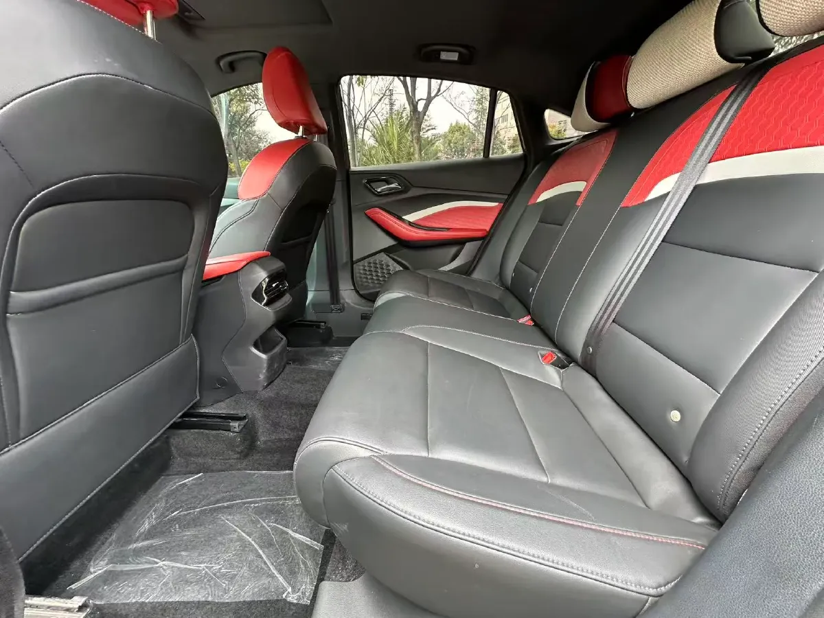 2023 MG 5 1.5L 129HP L4 5MT,autocango,china used car exporter,china ev exporter,chinese used car exporter,chinese used ev exporter