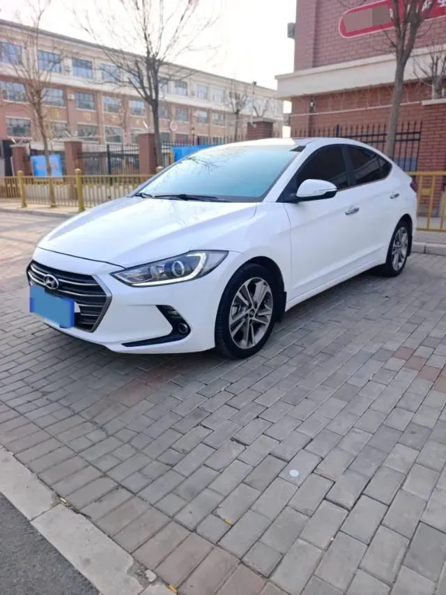 2016 Hyundai Elantra 1.6L 130HP L4 6AT,autocango,china used car exporter,china ev exporter,chinese used car exporter,chinese used ev exporter